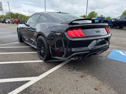 Used 2019 Ford Mustang GT Premium w/ GT Performance Package RWD image 8