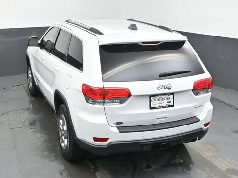 Used 2017 Jeep Grand Cherokee Laredo w/ Quick Order Package 2BE image 31