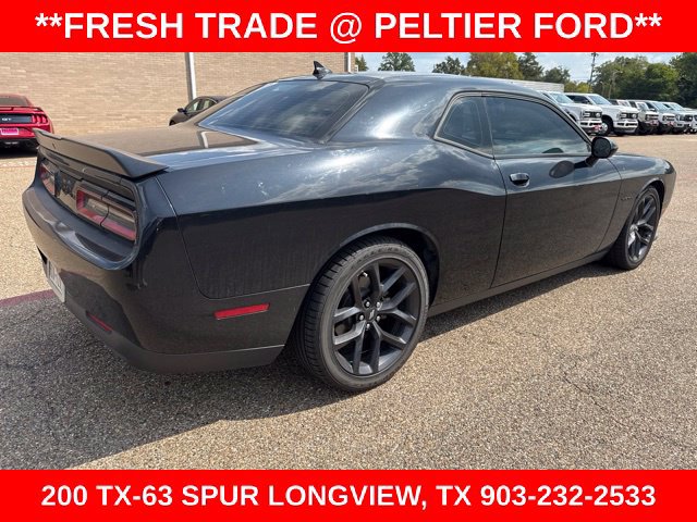 Used 2021 Dodge Challenger R/T w/ Blacktop Package RWD image 9