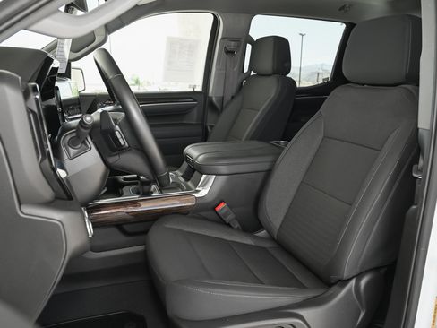 Used 2025 GMC Sierra 1500 Elevation w/ Preferred Package image 22