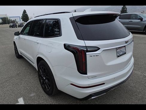 Used 2025 Cadillac XT6 Sport w/ Technology Package AWD/4WD image 9