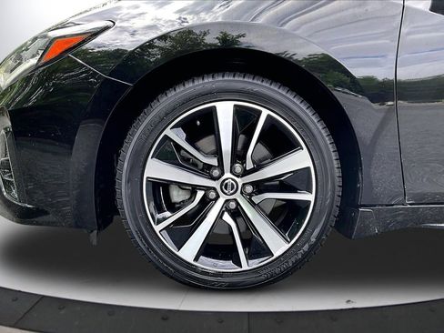 Used 2021 Nissan Maxima 3.5 SV w/ Floor Mat Group FWD image 32