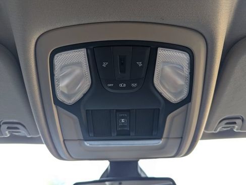 Used 2019 RAM 1500 Big Horn AWD/4WD image 15