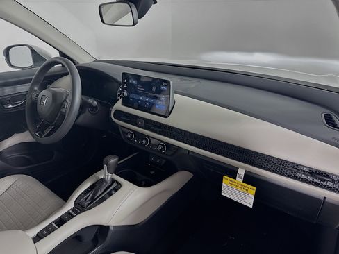 New 2026 Honda HR-V LX image 34