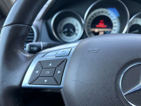 Used 2013 Mercedes-Benz C 300 4MATIC Sedan image 23