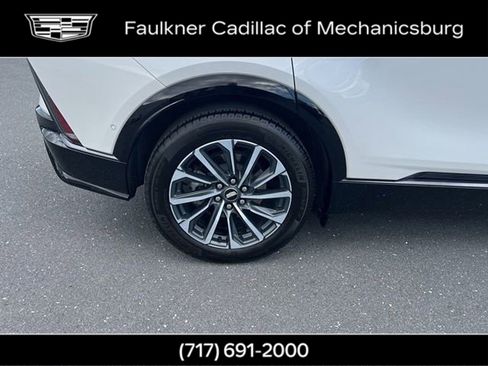 Used 2024 Cadillac Lyriq Sport AWD/4WD image 34
