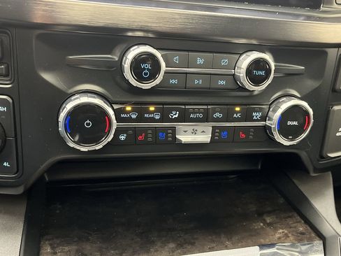 Used 2023 Ford F250 Lariat w/ Lariat Ultimate Package image 22