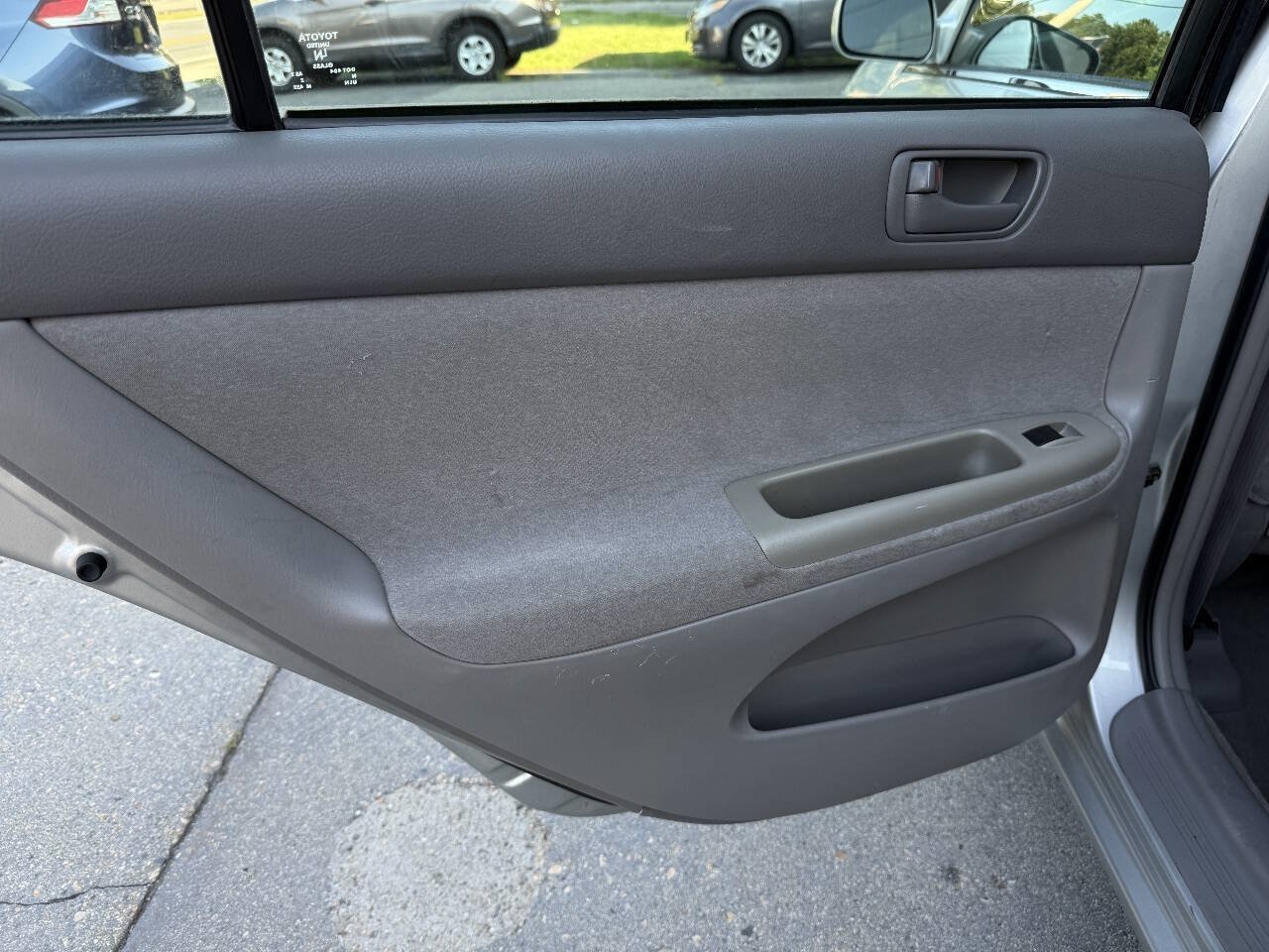 Used 2003 Toyota Camry LE FWD image 20
