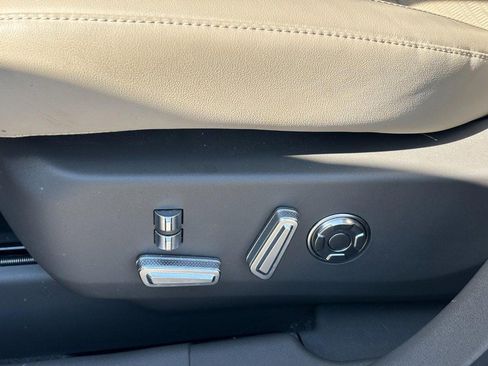 Certified 2024 Lincoln Nautilus Reserve w/ Equipment Group 203A image 15