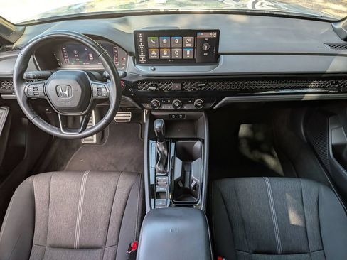 Used 2023 Honda Accord Sport image 28