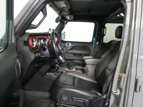 Used 2022 Jeep Wrangler Unlimited Rubicon w/ Cold Weather Group image 25