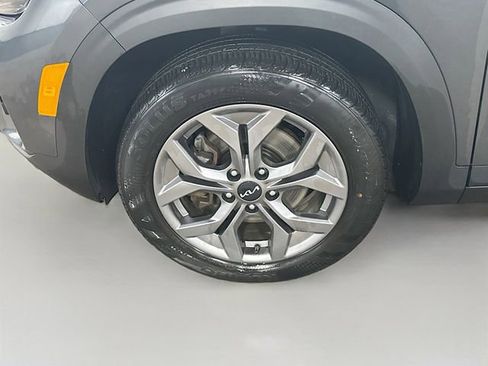 Used 2024 Kia Seltos S AWD/4WD image 31