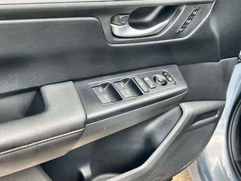 Used 2024 Honda CR-V Sport-L image 30