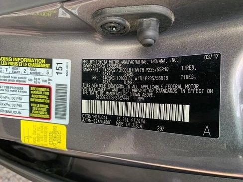Used 2017 Toyota Sienna XLE Premium AWD/4WD image 29