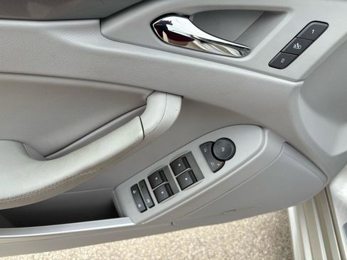 Used 2013 Cadillac CTS Luxury RWD image 37