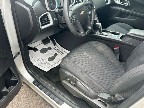 Used 2013 Chevrolet Equinox LS FWD image 10