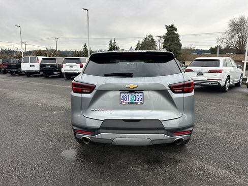 Used 2024 Chevrolet Blazer LT w/ Sound & Technology Package image 4