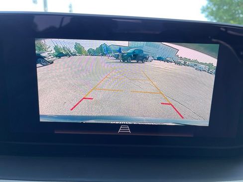 Used 2025 Buick Encore GX Avenir AWD/4WD image 10