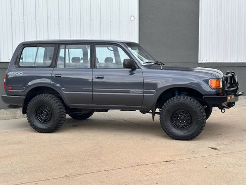 Used 1991 Toyota Land Cruiser AWD/4WD image 29