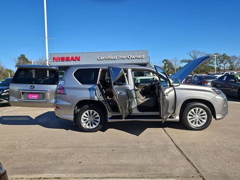 Used 2021 Lexus GX 460 Premium image 12