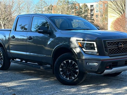 Certified 2024 Nissan Titan PRO-4X w/ Pro-4x Convenience Package image 1