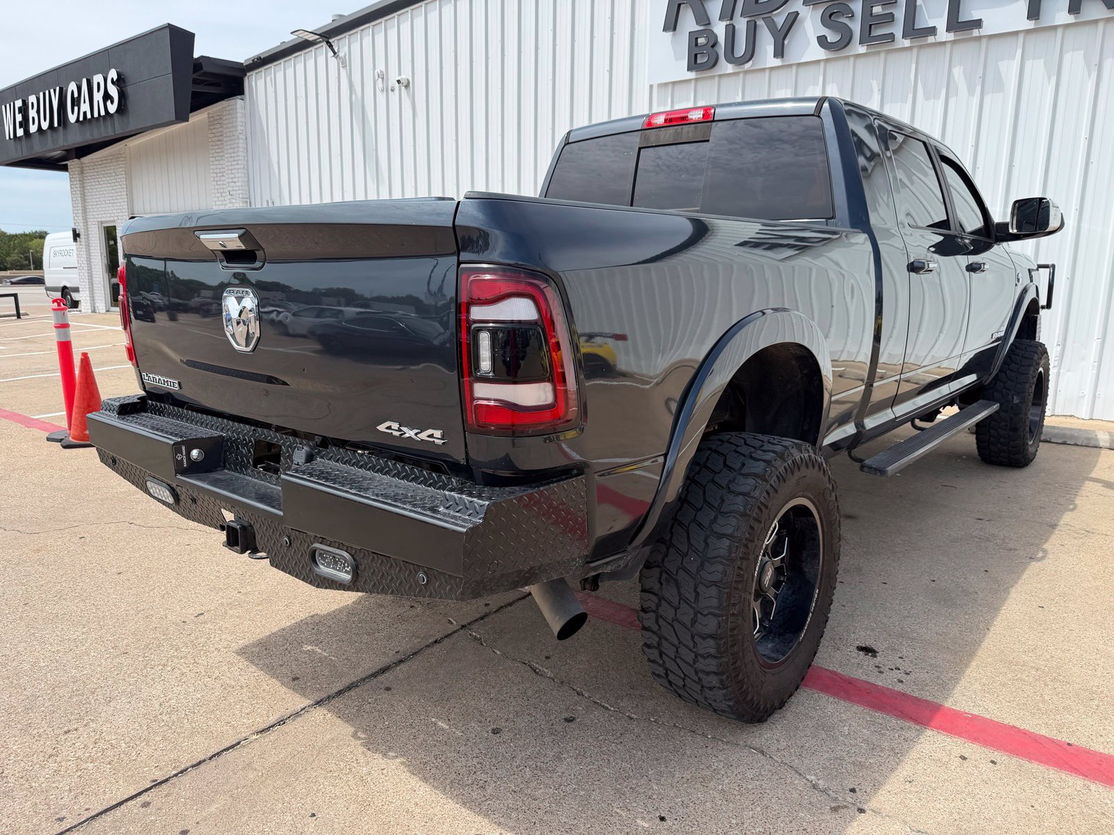 Used 2019 RAM 2500 Laramie AWD/4WD image 7