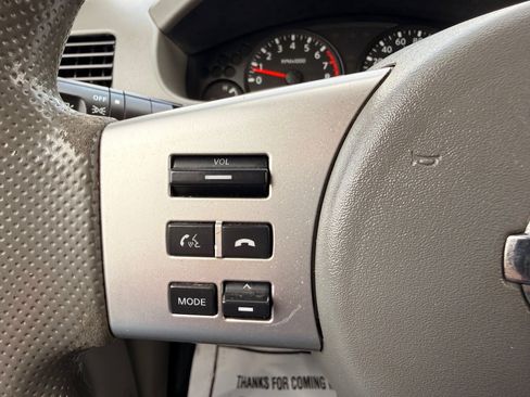 Used 2019 Nissan Frontier SV image 18