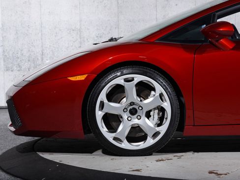 Used 2004 Lamborghini Gallardo image 25