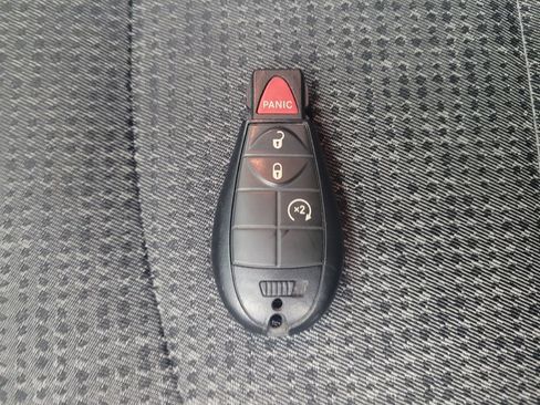 Used 2019 RAM 1500 Big Horn image 32