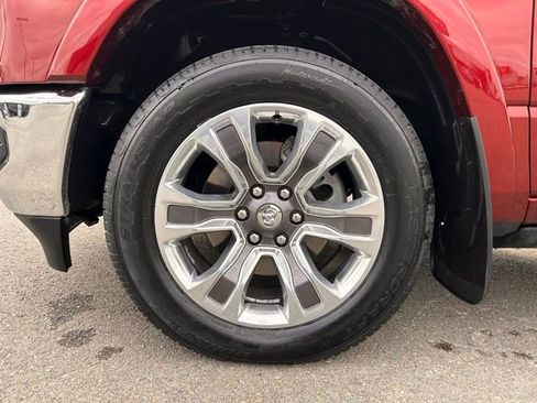 Used 2024 RAM 1500 Limited image 9