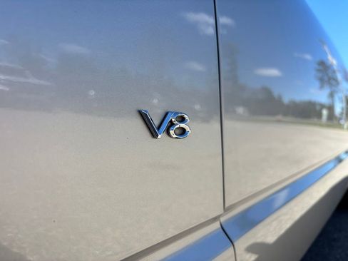 Used 2004 Ford Thunderbird RWD image 10