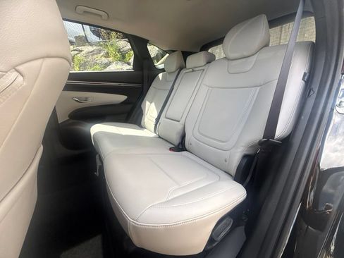 Certified 2024 Hyundai Tucson SEL w/ Convenience Package AWD/4WD image 19