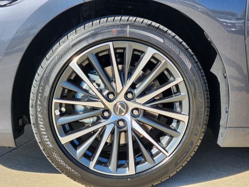 New 2025 Lexus ES 350 w/ Premium Package image 7