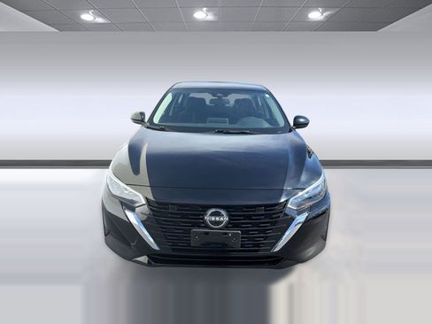 Used 2024 Nissan Sentra SV FWD image 6