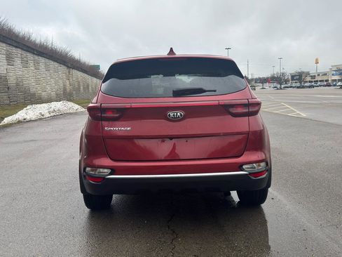 Used 2021 Kia Sportage LX image 4