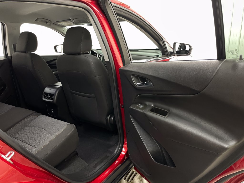 Certified 2023 Chevrolet Equinox LT FWD image 41