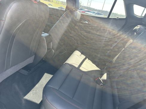 Used 2024 Chevrolet Trax RS w/ Driver Confidence Package image 17