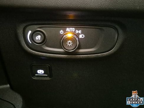 Certified 2024 GMC Terrain SLE FWD image 18