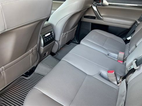 Used 2022 Lexus GX 460 Premium image 12