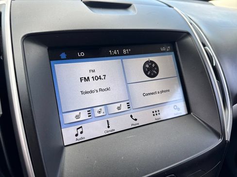 Used 2019 Ford Edge SEL w/ Equipment Group 201A AWD/4WD image 31