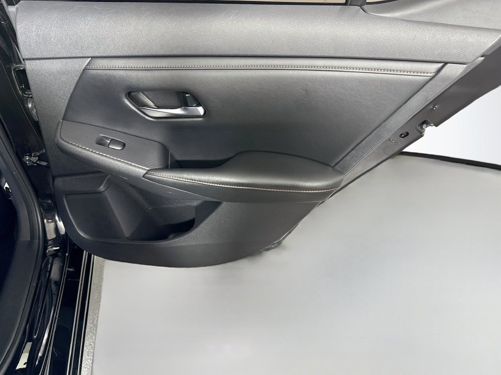 Used 2021 Nissan Sentra SR FWD image 27