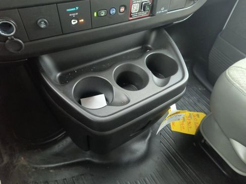 New 2025 Chevrolet Express 4500 w/ Power Convenience Package RWD image 24