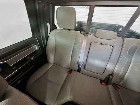 Used 2022 RAM 2500 Big Horn w/ Level C Equiment Group image 12