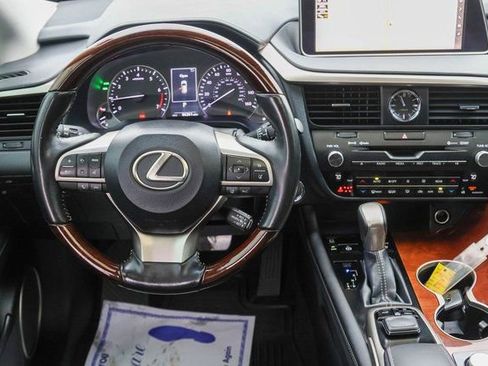 Used 2019 Lexus RX 350L FWD image 22