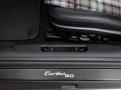 Certified 2025 Porsche 911 Turbo S AWD/4WD image 21