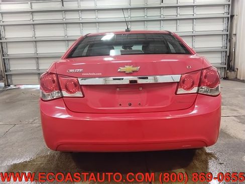 Used 2015 Chevrolet Cruze LT FWD image 8