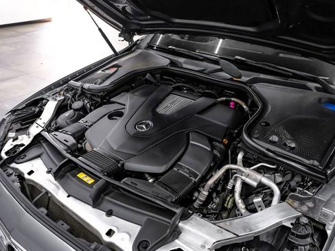Used 2019 Mercedes-Benz E 450 4MATIC Sedan image 56
