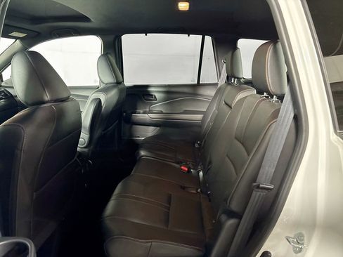 Used 2023 Honda Passport TrailSport image 21