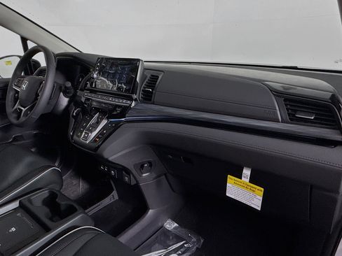 New 2026 Honda Odyssey Elite image 40