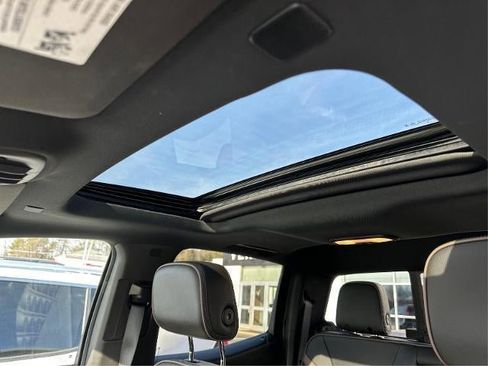 Certified 2023 GMC Canyon Denali image 29